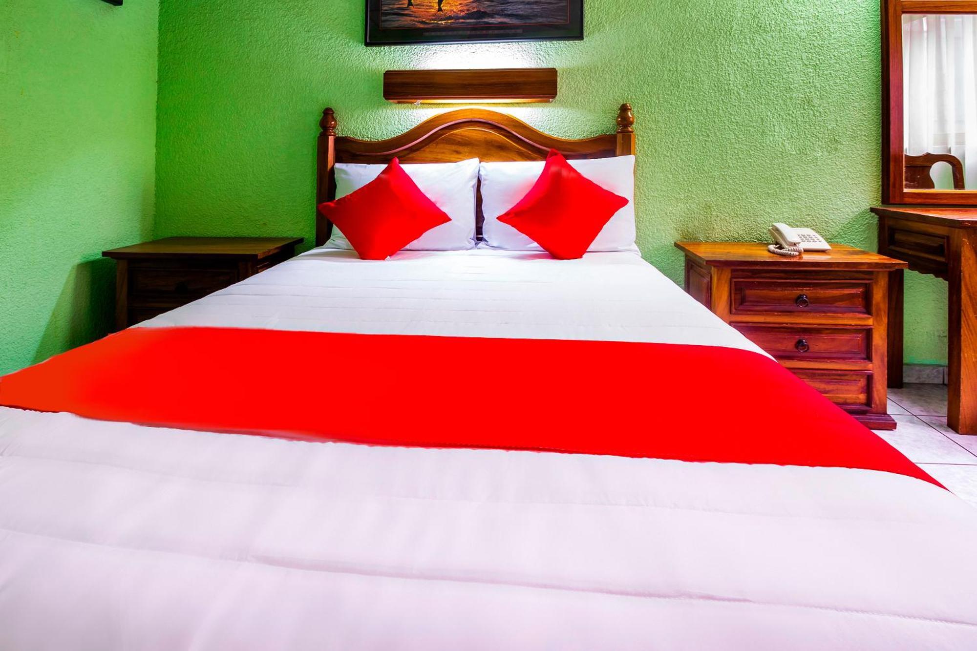 Hotel Canada, กัวดาลาฮารา ภายนอก รูปภาพ